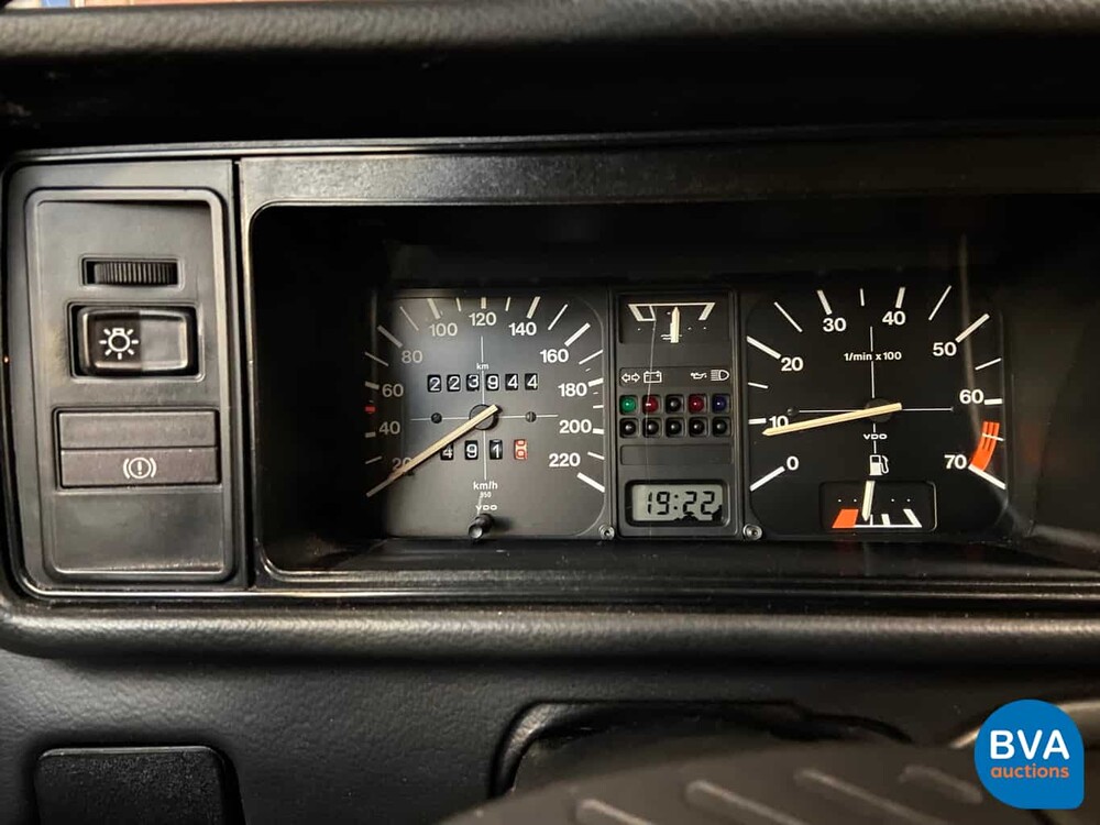 Volkswagen Golf I Cabriolet 1.6 GLS 1989, 33-GX-LV.