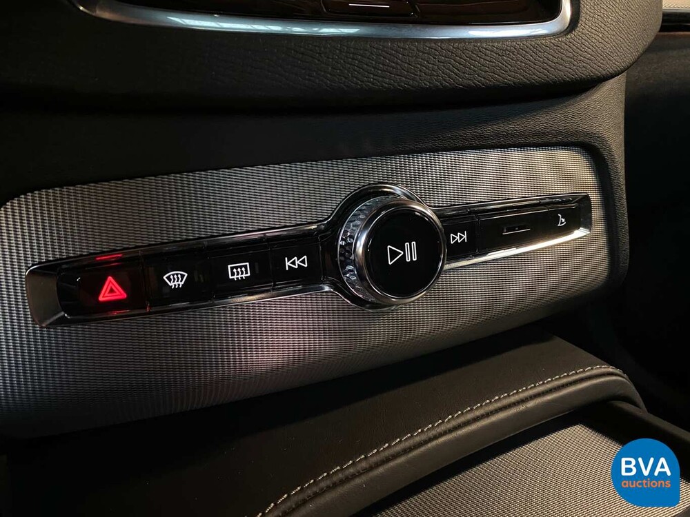 Volvo XC90 T8 Plug-In AWD-Beschriftung 7-Personen 408pk 2015 -Original NL-, HK-531-B.