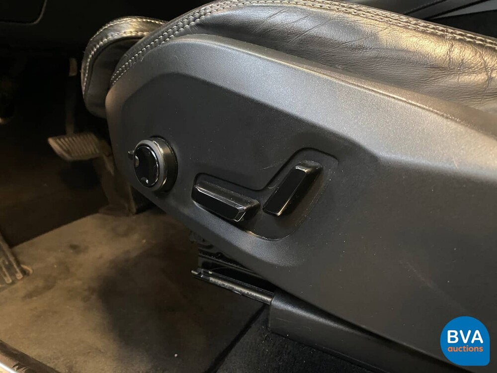 Volvo XC90 T8 Plug-In AWD-Beschriftung 7-Personen 408pk 2015 -Original NL-, HK-531-B.