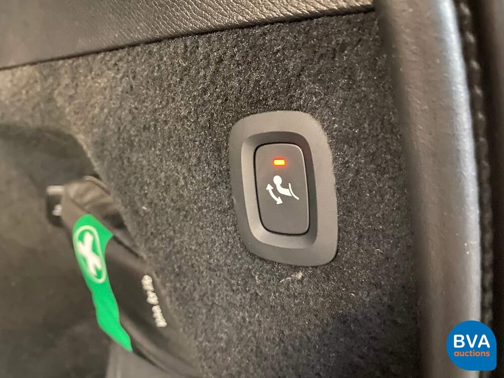 Volvo XC90 T8 Plug-In AWD-Beschriftung 7-Personen 408pk 2015 -Original NL-, HK-531-B.