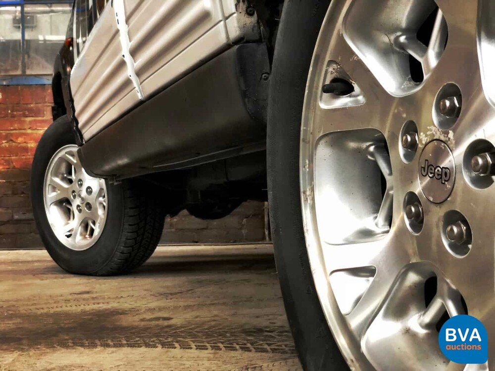 Jeep Grand Cherokee Laredo 4.0 Automatischer 4WD 177 PS - Original NL - 1997, RR-TT-94.