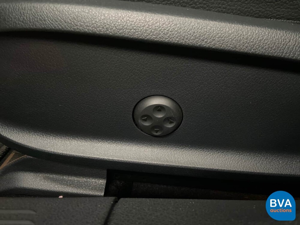 Mercedes-Benz A200 AMG MY-2019 163hp A-class -Original NL- Night-Edition, TH-524-K.