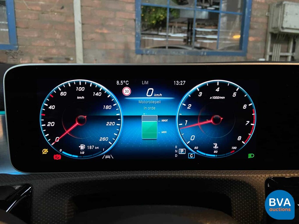 Mercedes-Benz A200 AMG MY-2019 163hp A-class -Original NL- Night-Edition, TH-524-K.