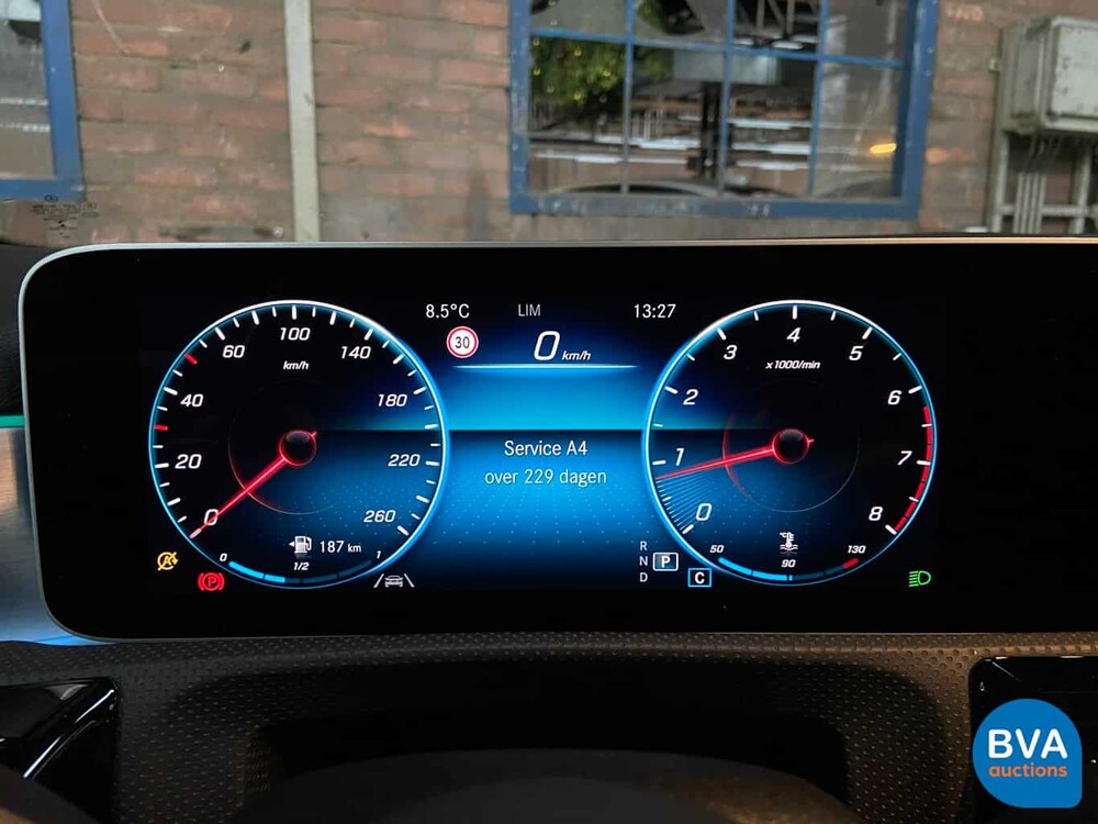 Mercedes-Benz A200 AMG MY-2019 163hp A-class -Original NL- Night-Edition, TH-524-K.