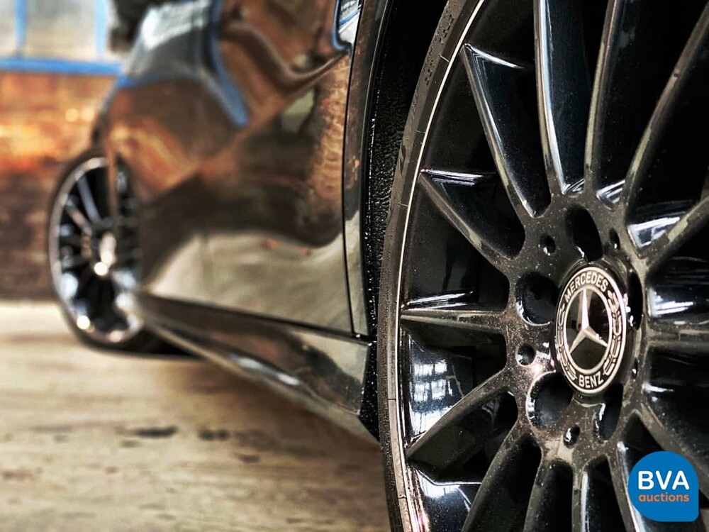 Mercedes-Benz A200 AMG MY-2019 163hp A-class -Original NL- Night-Edition, TH-524-K.