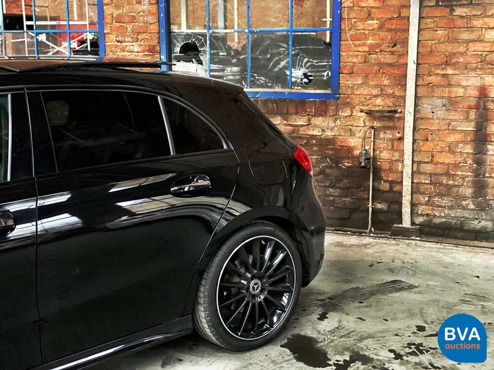 Mercedes-Benz A200 AMG MY-2019 163hp A-class -Original NL- Night-Edition, TH-524-K.