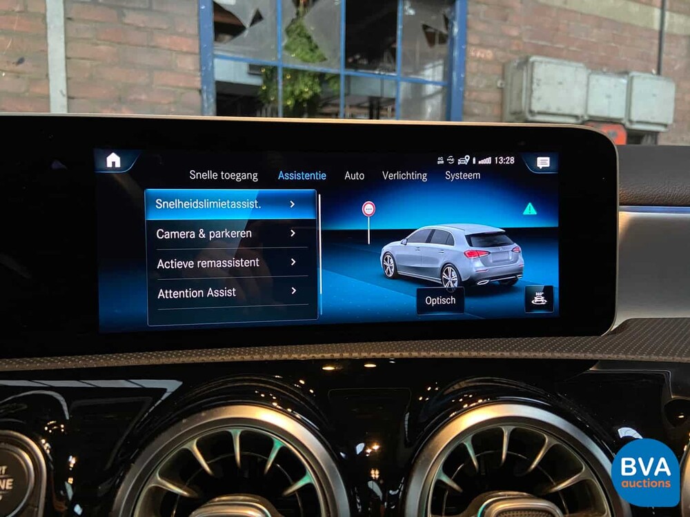 Mercedes-Benz A200 AMG MY-2019 163hp A-class -Original NL- Night-Edition, TH-524-K.