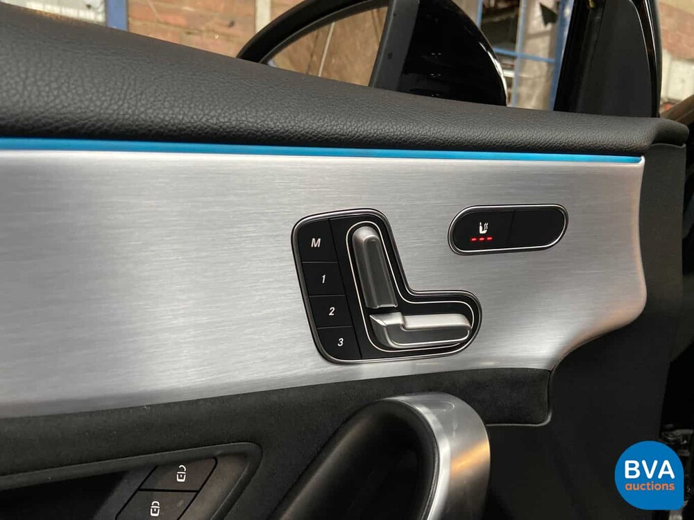 Mercedes-Benz A200 AMG MY-2019 163hp A-class -Original NL- Night-Edition, TH-524-K.