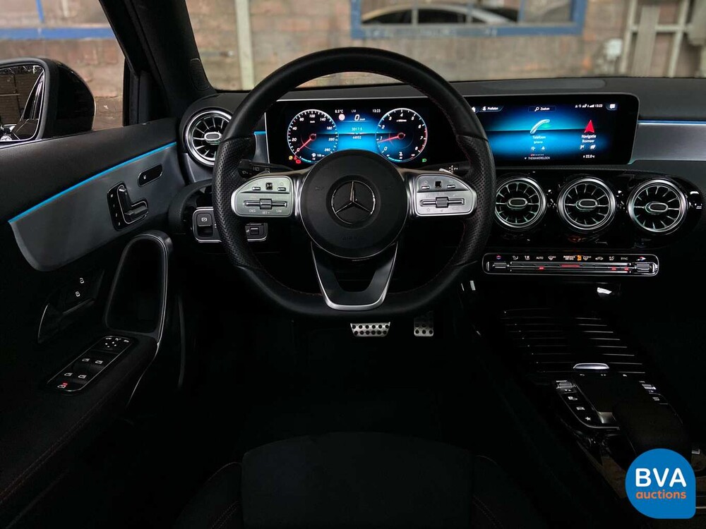 Mercedes-Benz A200 AMG MY-2019 163hp A-class -Original NL- Night-Edition, TH-524-K.