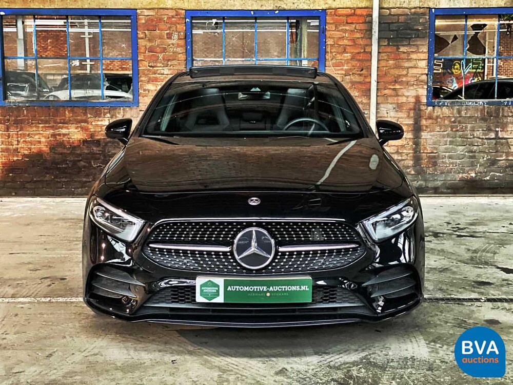 Mercedes-Benz A200 AMG MY-2019 163hp A-class -Original NL- Night-Edition, TH-524-K.