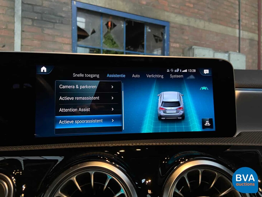 Mercedes-Benz A200 AMG MY-2019 163hp A-class -Original NL- Night-Edition, TH-524-K.