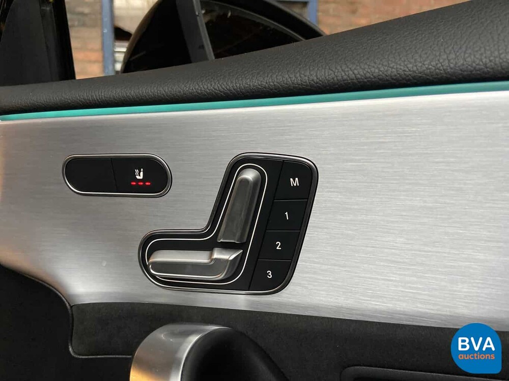 Mercedes-Benz A200 AMG MY-2019 163hp A-class -Original NL- Night-Edition, TH-524-K.