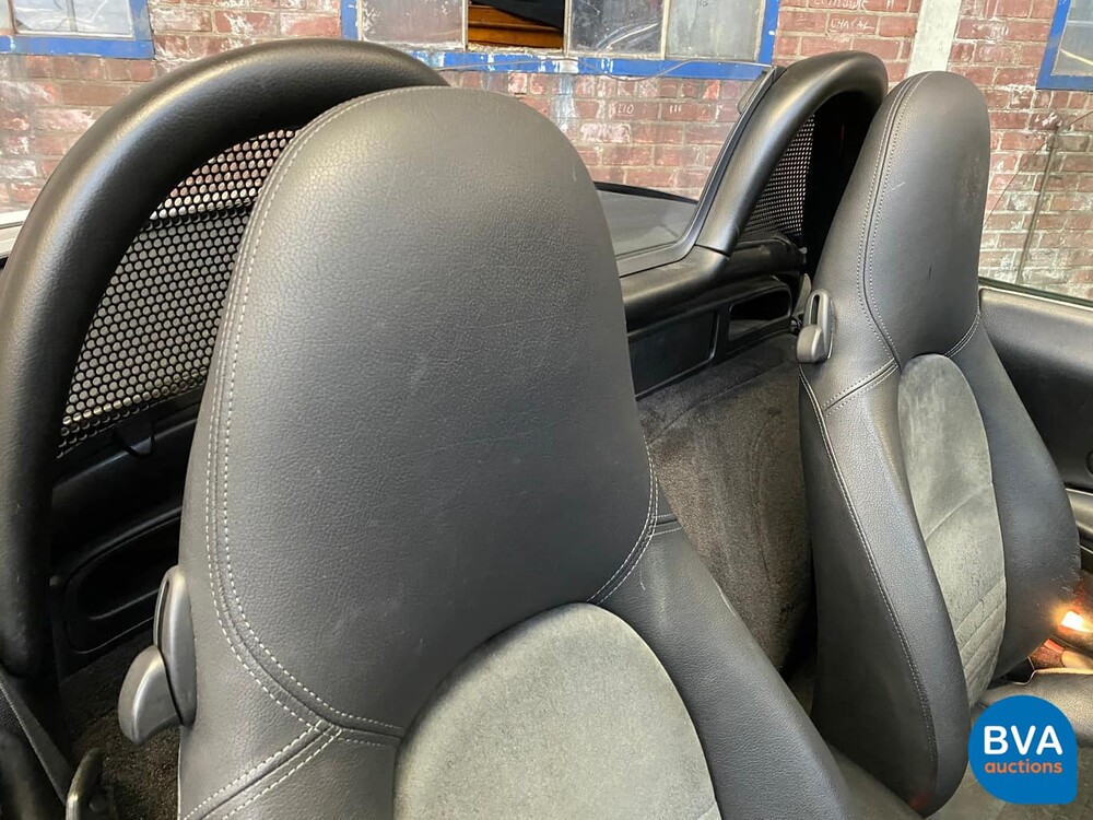 Porsche Boxster 986 2.7L Facelift 228 PS 2004 Youngtimer.