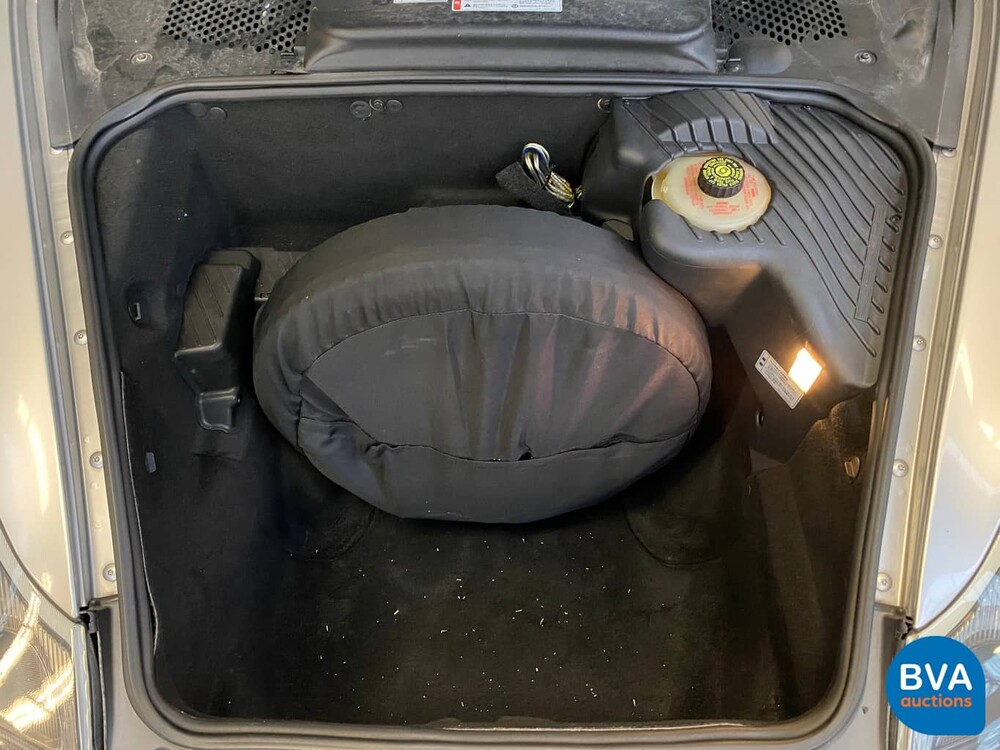 Porsche Boxster 986 2.7L Facelift 228 PS 2004 Youngtimer.