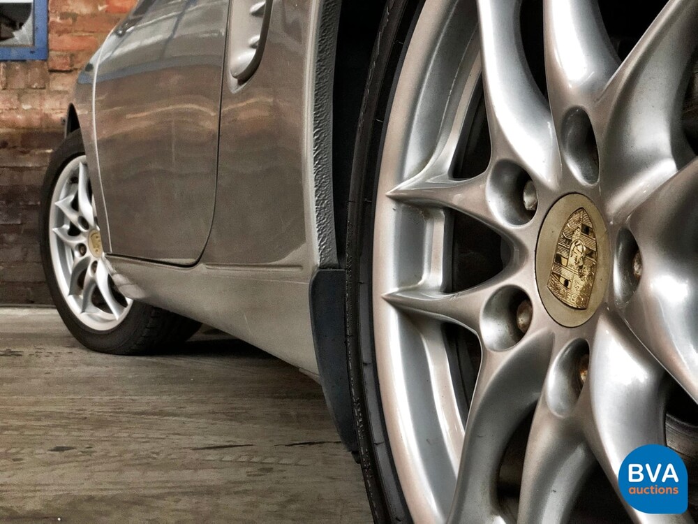 Porsche Boxster 986 2.7L Facelift 228 PS 2004 Youngtimer.