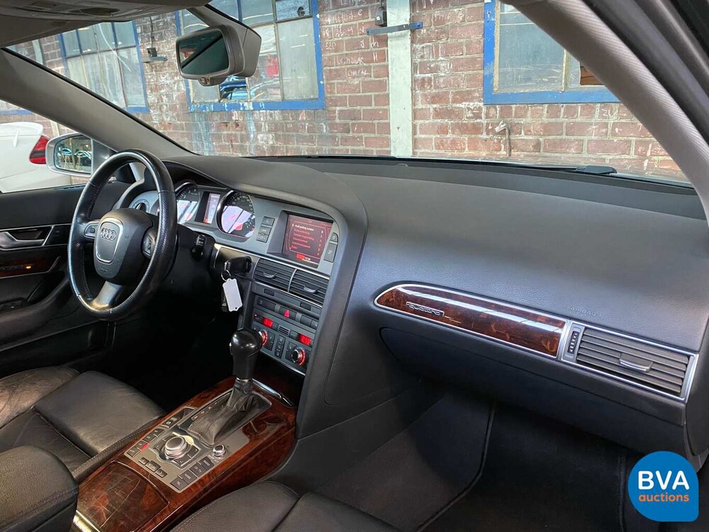 Audi A6 4.2 FSI Quattro Tiptronic 334 PS 2005 V8 Pro-Line-Original NL-, 36-RL-JX.