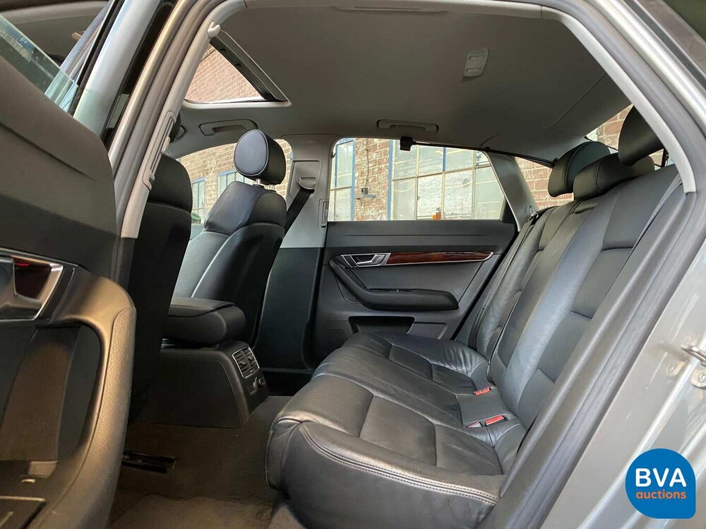 Audi A6 4.2 FSI Quattro Tiptronic 334 PS 2005 V8 Pro-Line-Original NL-, 36-RL-JX.