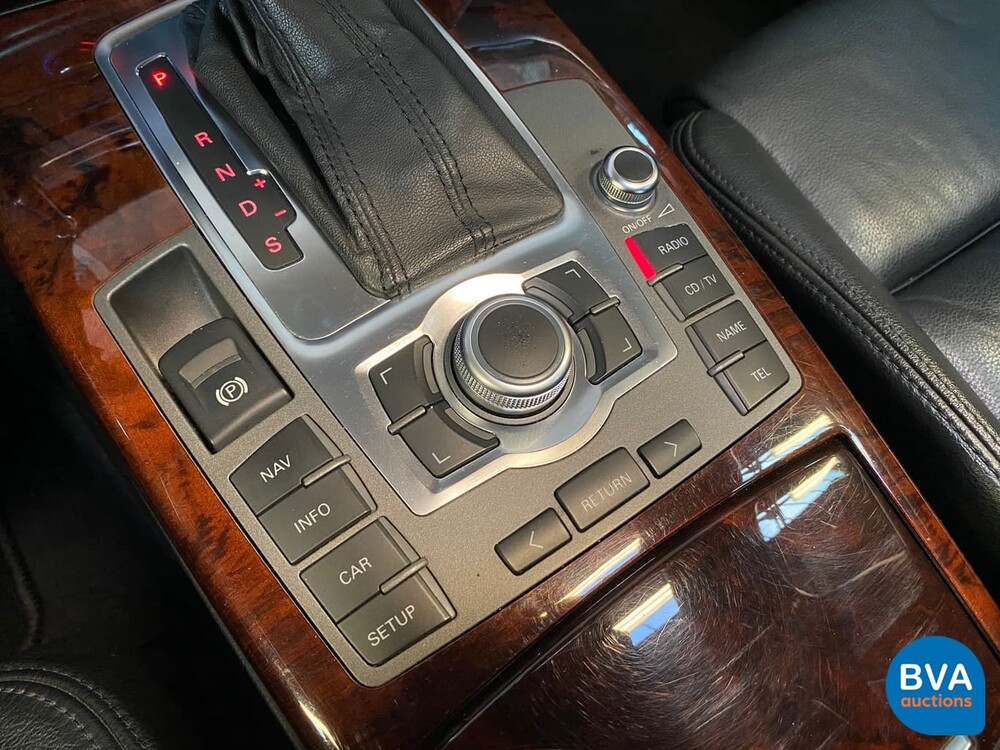 Audi A6 4.2 FSI Quattro Tiptronic 334 PS 2005 V8 Pro-Line-Original NL-, 36-RL-JX.