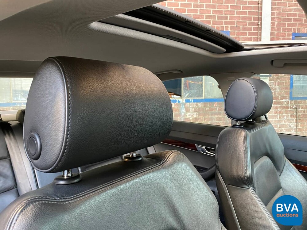 Audi A6 4.2 FSI Quattro Tiptronic 334 PS 2005 V8 Pro-Line-Original NL-, 36-RL-JX.