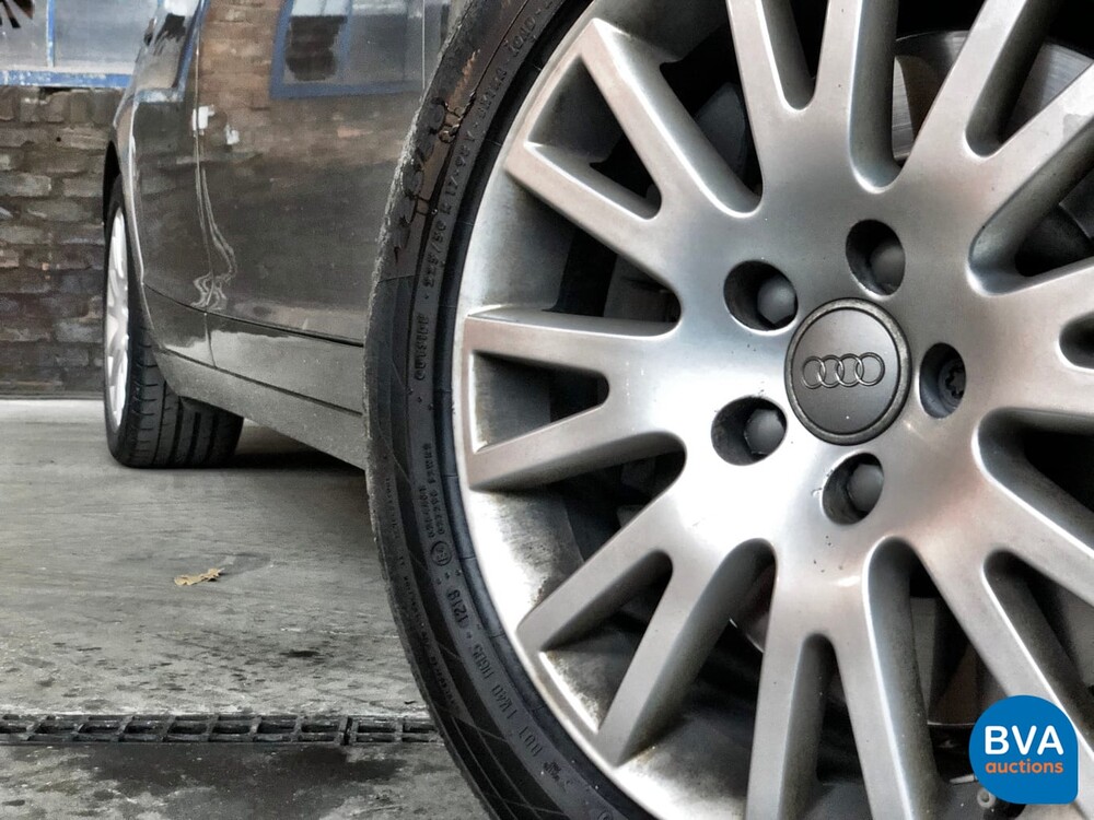 Audi A6 4.2 FSI Quattro Tiptronic 334 PS 2005 V8 Pro-Line-Original NL-, 36-RL-JX.