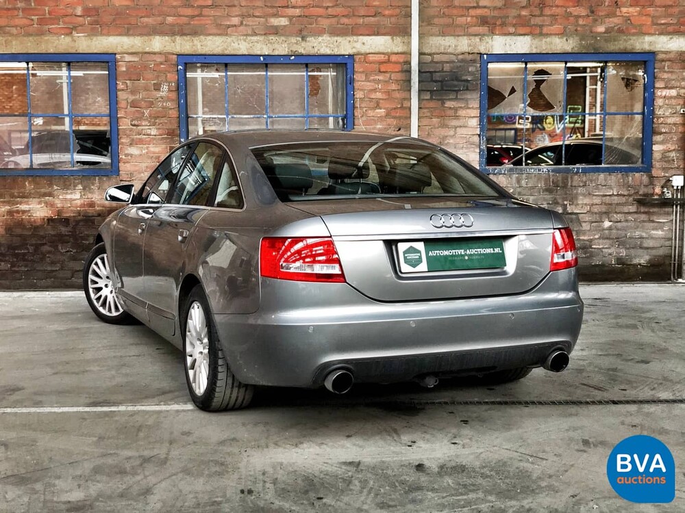 Audi A6 4.2 FSI Quattro Tiptronic 334 PS 2005 V8 Pro-Line-Original NL-, 36-RL-JX.
