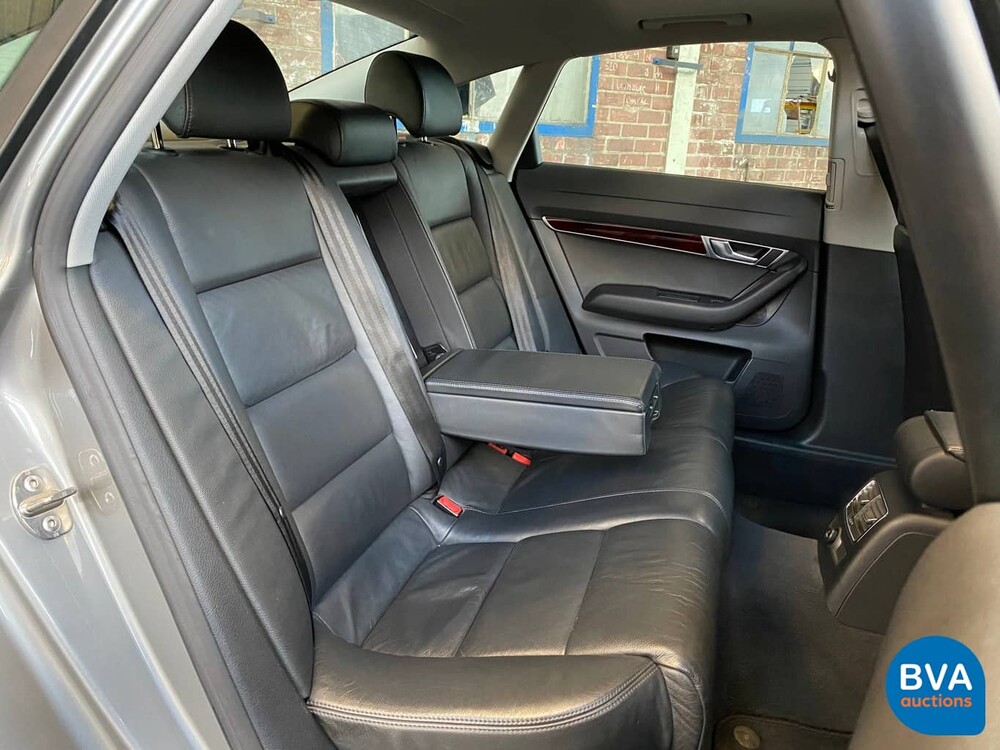 Audi A6 4.2 FSI Quattro Tiptronic 334 PS 2005 V8 Pro-Line-Original NL-, 36-RL-JX.