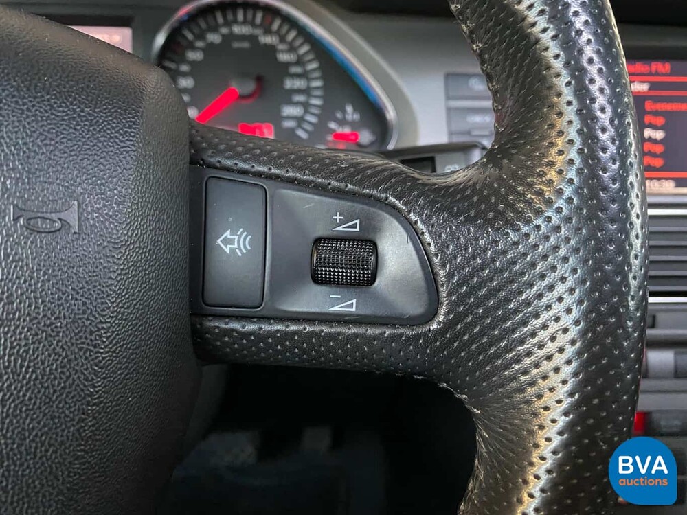 Audi A6 4.2 FSI Quattro Tiptronic 334 PS 2005 V8 Pro-Line-Original NL-, 36-RL-JX.