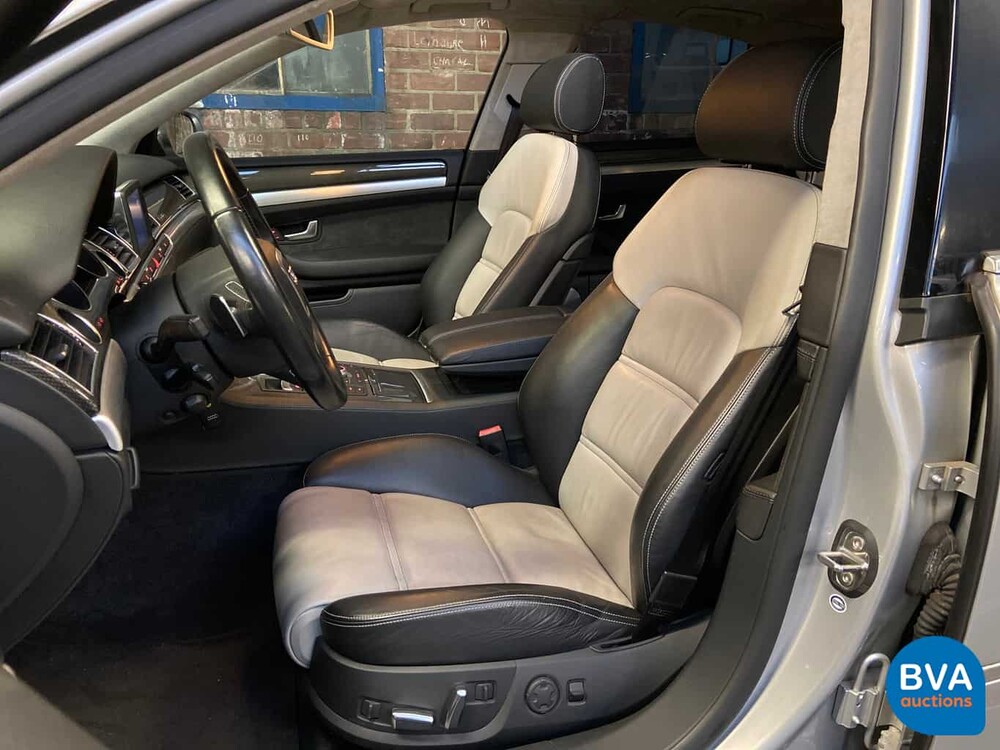 Audi S8 5.2 V10 450 PS A8 2007.