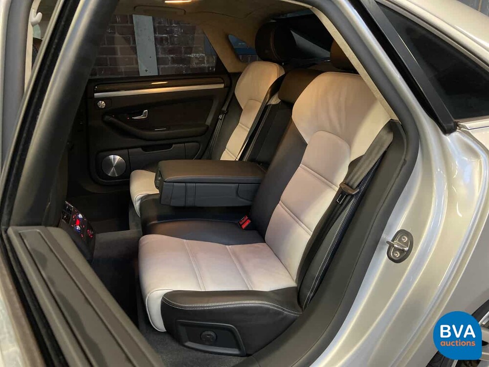 Audi S8 5.2 V10 450 PS A8 2007.