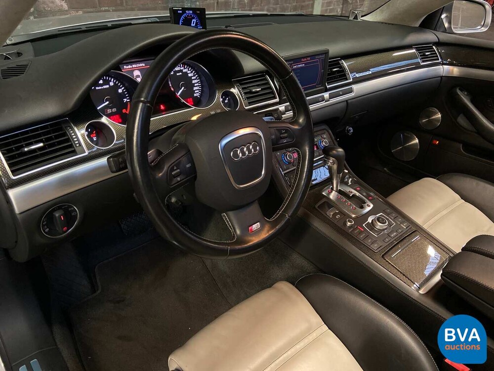 Audi S8 5.2 V10 450 PS A8 2007.