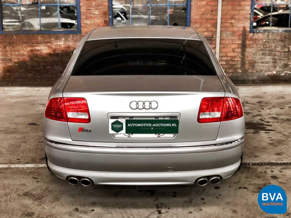 Audi S8 5.2 V10 450 PS A8 2007.