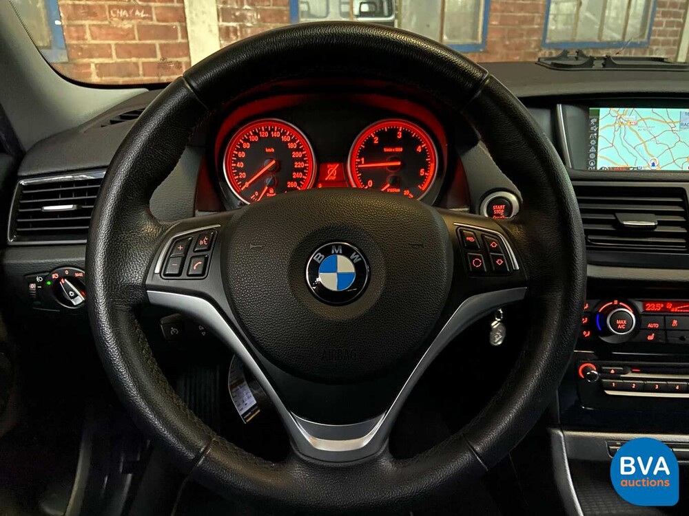 BMW X1 sDrive 18d 143 PS 2015, TT-502-R.