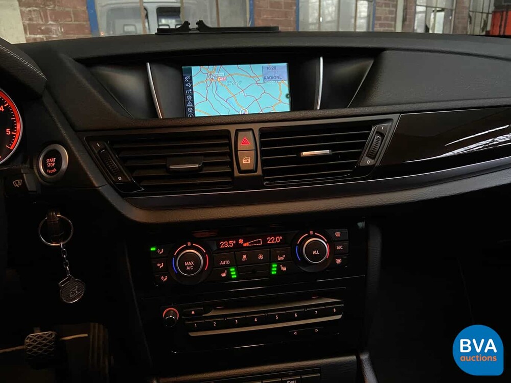 BMW X1 sDrive 18d 143 PS 2015, TT-502-R.