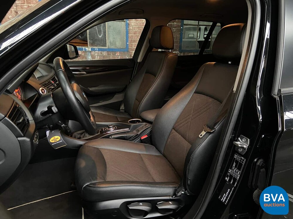 BMW X1 sDrive 18d 143 PS 2015, TT-502-R.