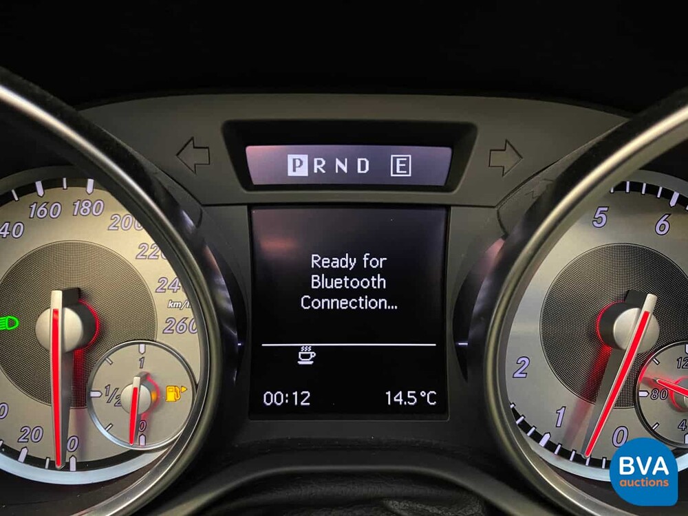 Mercedes-Benz SLK350 BlueEfficiency Airscarf SLK-Klasse 3.5 V6 306 PS 2011.