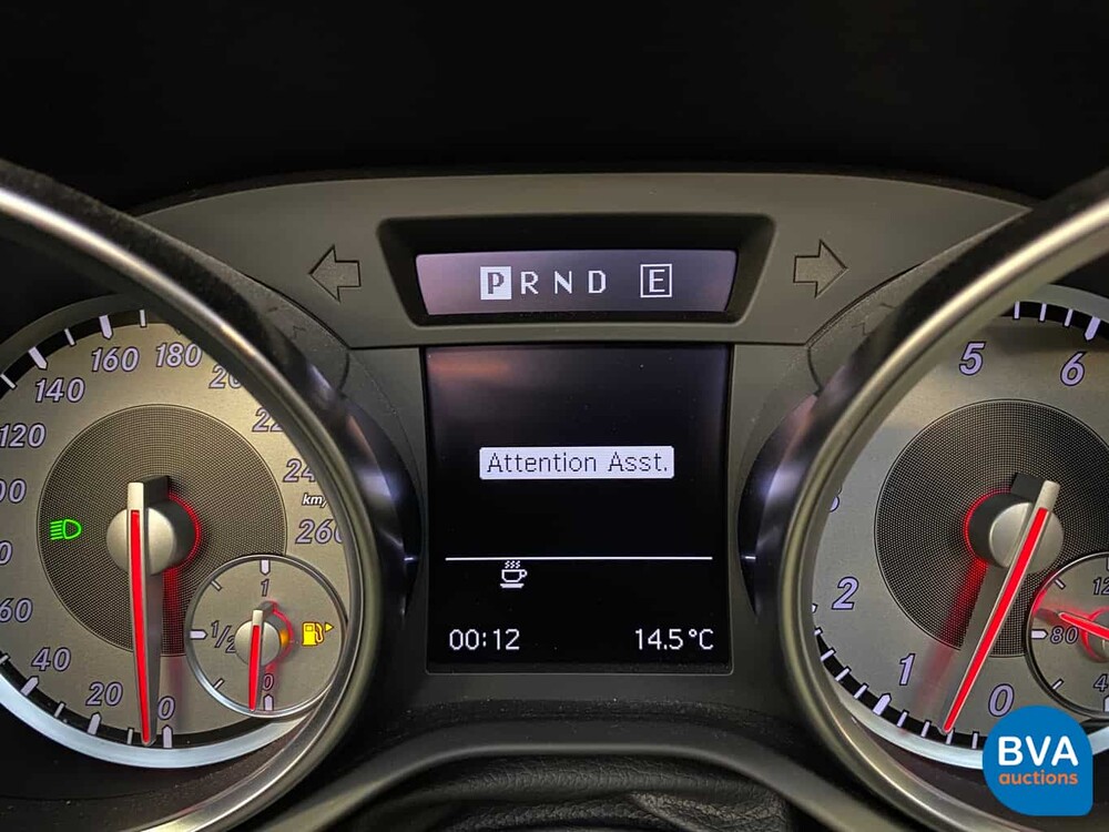 Mercedes-Benz SLK350 BlueEfficiency Airscarf SLK-Klasse 3.5 V6 306 PS 2011.