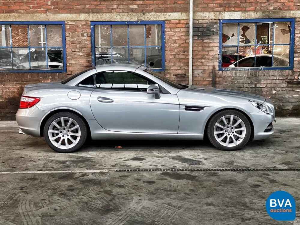 Mercedes-Benz SLK350 BlueEfficiency Airscarf SLK-Klasse 3.5 V6 306 PS 2011.
