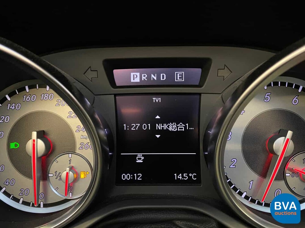 Mercedes-Benz SLK350 BlueEfficiency Airscarf SLK-Klasse 3.5 V6 306 PS 2011.