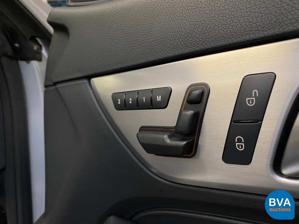 Mercedes-Benz SLK350 BlueEfficiency Airscarf SLK-Klasse 3.5 V6 306 PS 2011.