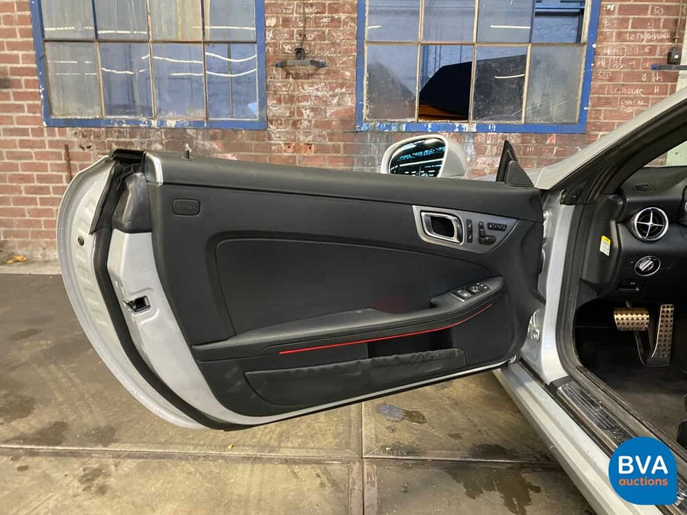 Mercedes-Benz SLK350 BlueEfficiency Airscarf SLK-Klasse 3.5 V6 306 PS 2011.