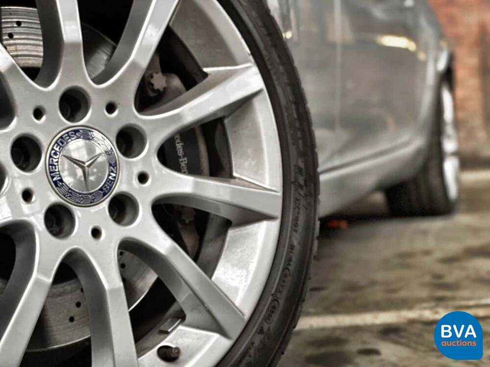 Mercedes-Benz SLK350 BlueEfficiency Airscarf SLK-Klasse 3.5 V6 306 PS 2011.