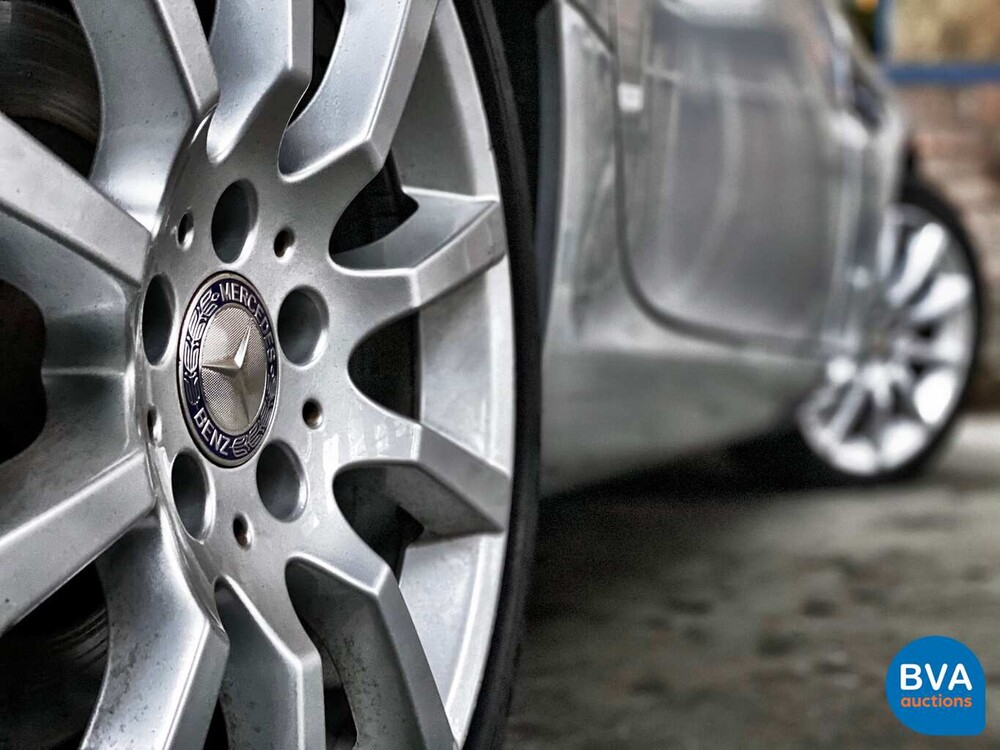 Mercedes-Benz SLK350 BlueEfficiency Airscarf SLK-Klasse 3.5 V6 306 PS 2011.