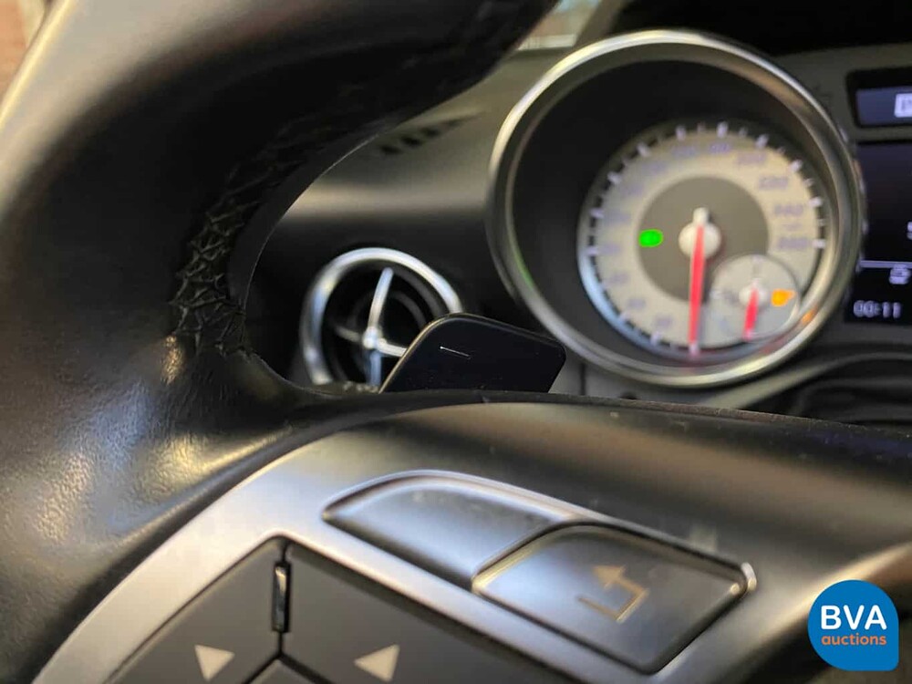 Mercedes-Benz SLK350 BlueEfficiency Airscarf SLK-Klasse 3.5 V6 306 PS 2011.