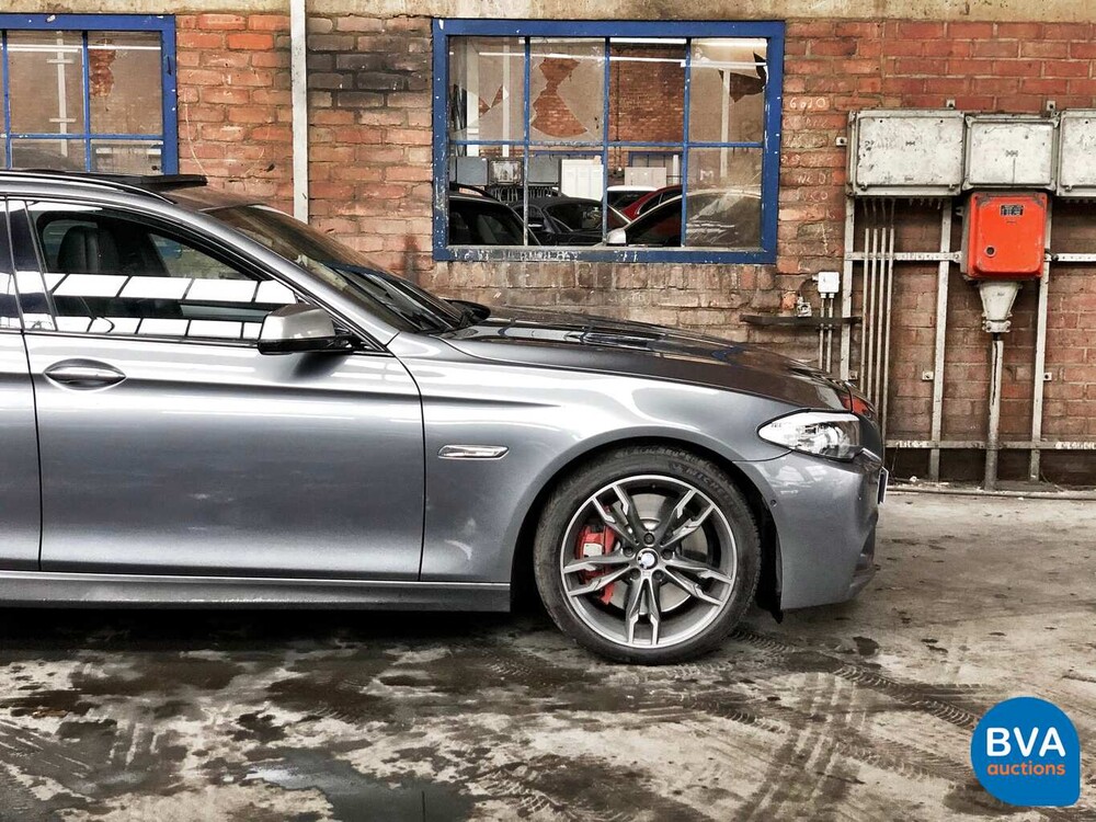 BMW M550d xDrive Touring 5er 381 PS 2013 -Original NL- M-Performance, 8-KBL-18.
