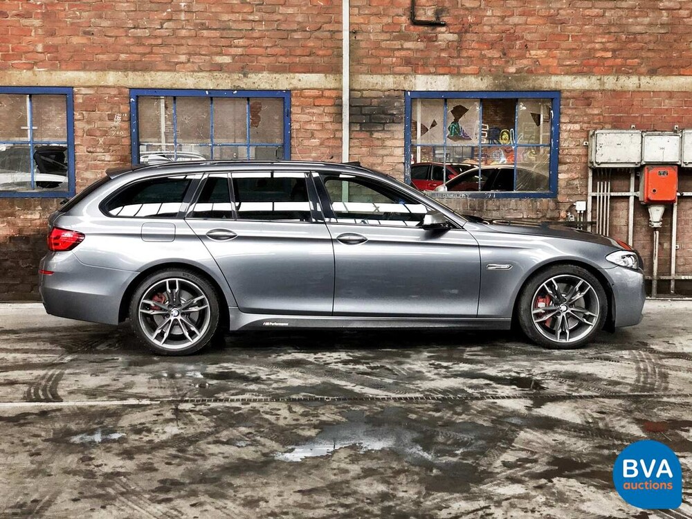 BMW M550d xDrive Touring 5er 381 PS 2013 -Original NL- M-Performance, 8-KBL-18.