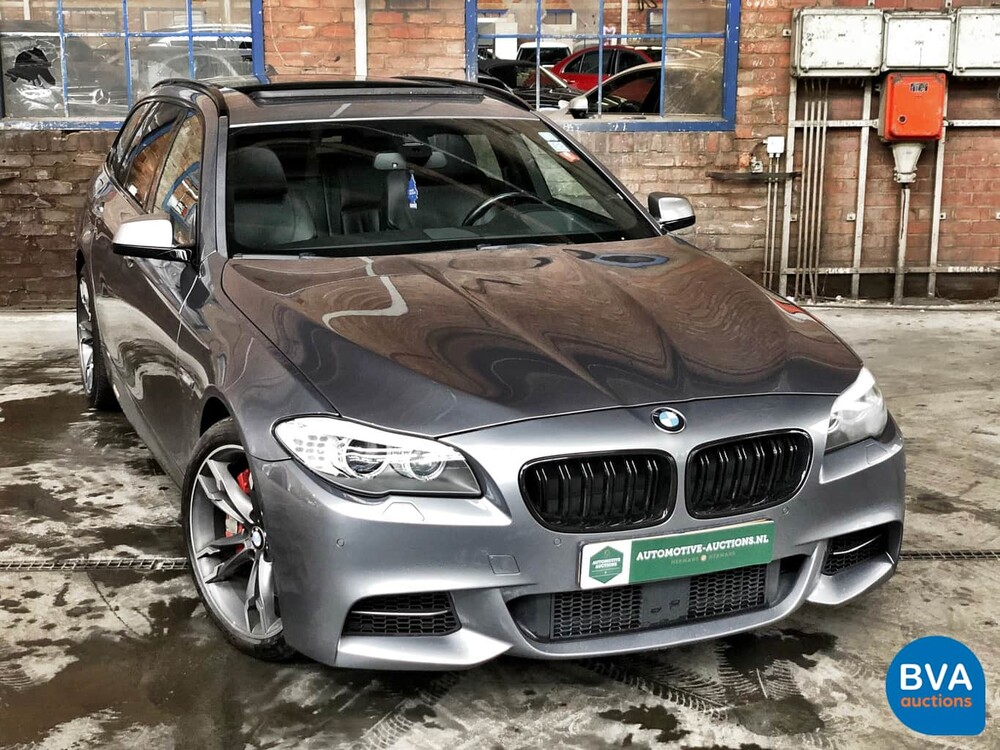 BMW M550d xDrive Touring 5er 381 PS 2013 -Original NL- M-Performance, 8-KBL-18.