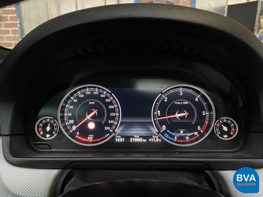 BMW M550d xDrive Touring 5er 381 PS 2013 -Original NL- M-Performance, 8-KBL-18.