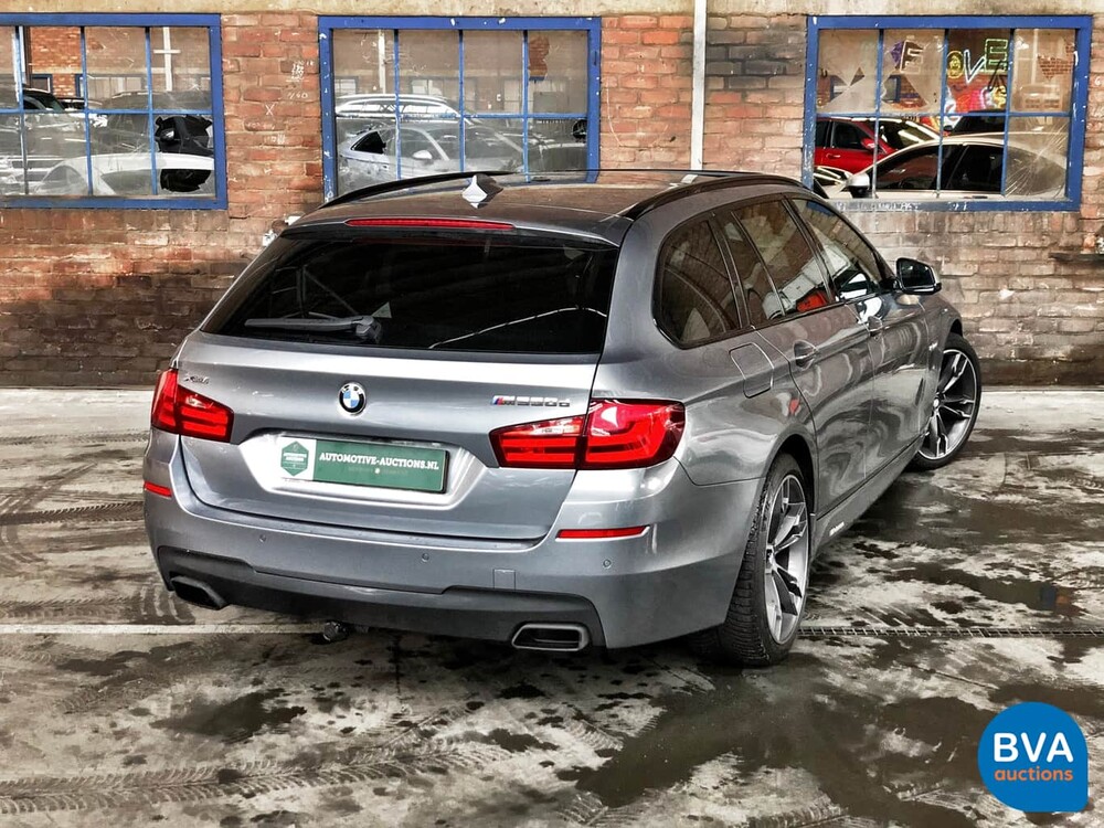 BMW M550d xDrive Touring 5er 381 PS 2013 -Original NL- M-Performance, 8-KBL-18.