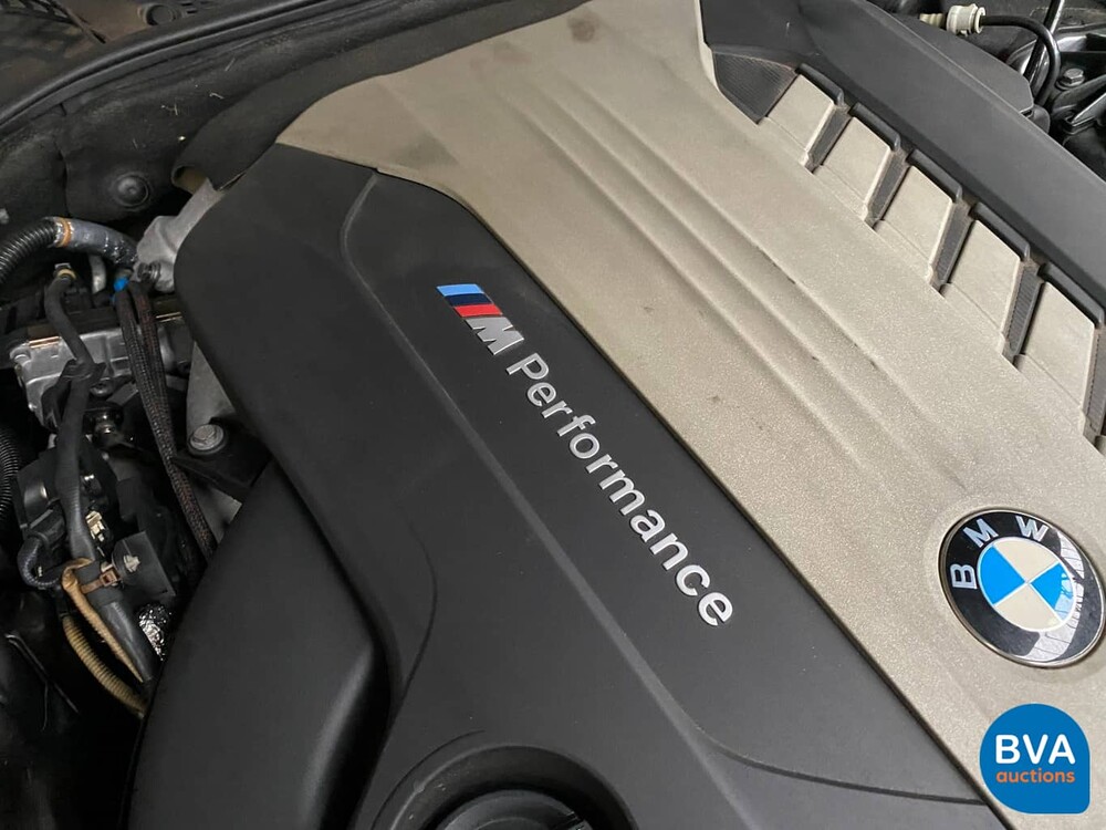 BMW M550d xDrive Touring 5er 381 PS 2013 -Original NL- M-Performance, 8-KBL-18.