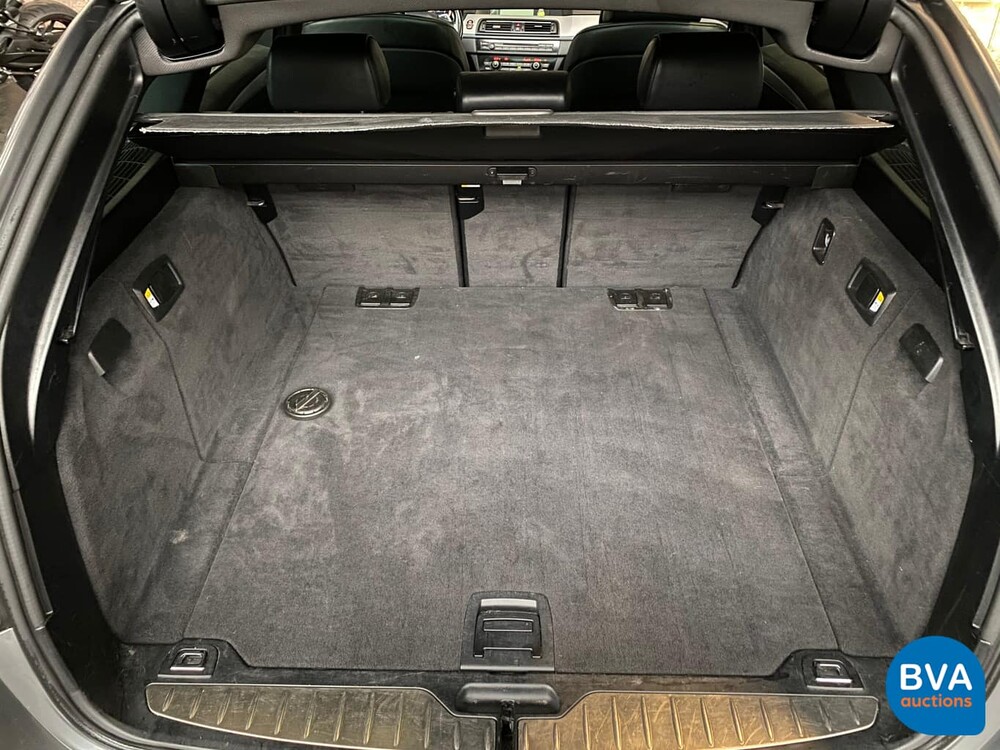 BMW M550d xDrive Touring 5er 381 PS 2013 -Original NL- M-Performance, 8-KBL-18.